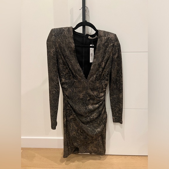 NWT Alice + Olivia Diaz Plunging Long Sleeved Dress | Size 8 - Picture 2 of 4